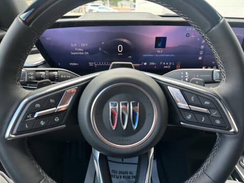 2025 Buick Enclave Avenir