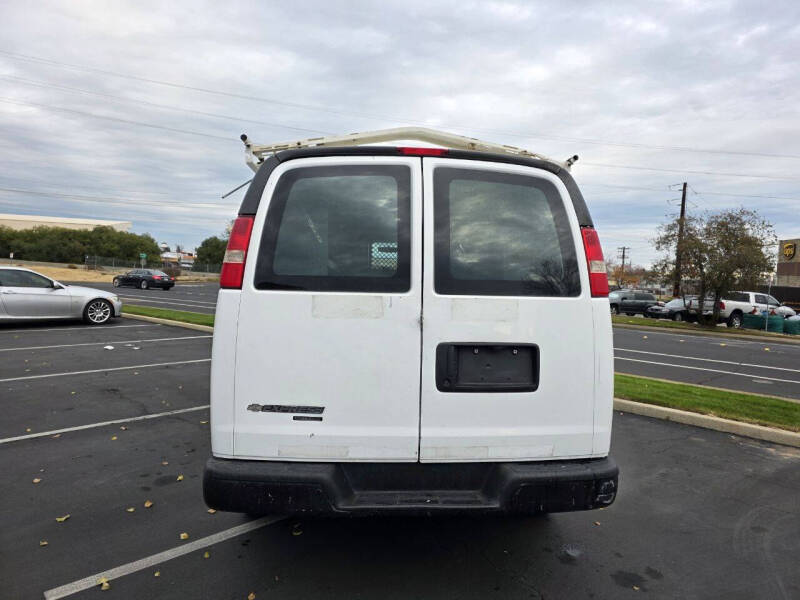 2012 Chevrolet Express 2500