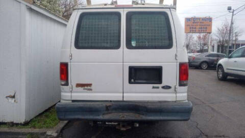 2013 Ford E-Series E-250