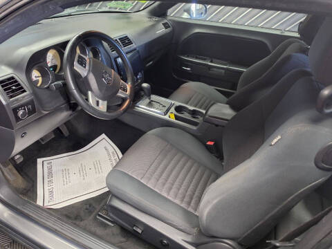 2012 Dodge Challenger SXT