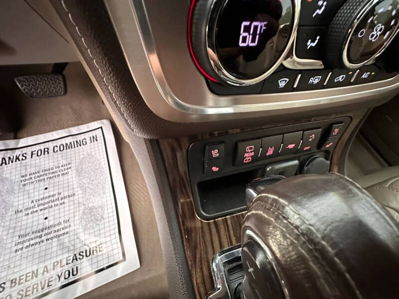 2016 GMC Acadia Denali