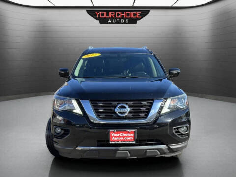 2017 Nissan Pathfinder SL