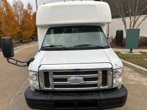 2014 Ford E-Series E-350 SD