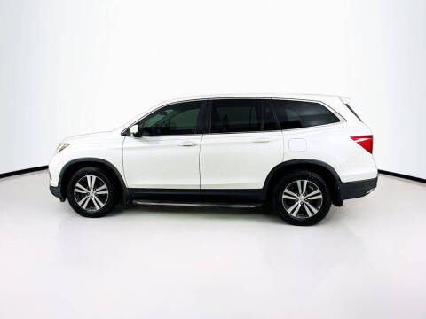 2017 Honda Pilot EX