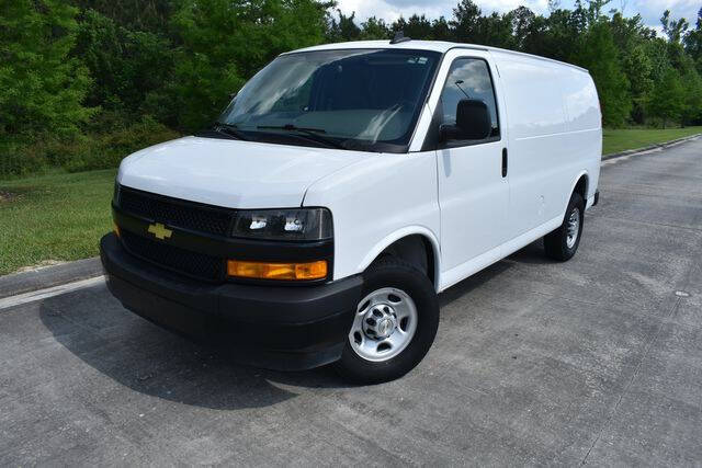 2024 Chevrolet Express 2500