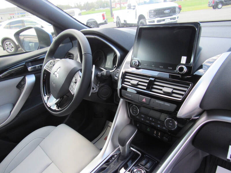 2025 Mitsubishi Eclipse Cross SEL