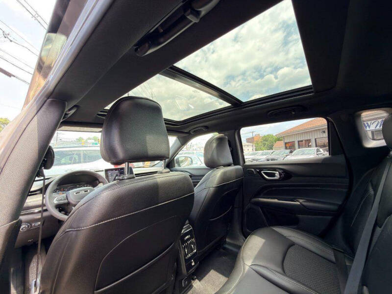 2023 Jeep Compass Altitude