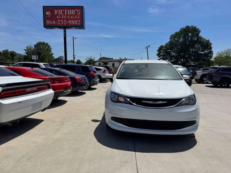 2017 Chrysler Pacifica LX