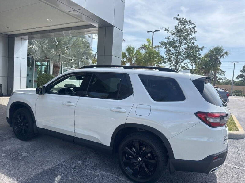 2025 Honda Pilot Black Edition