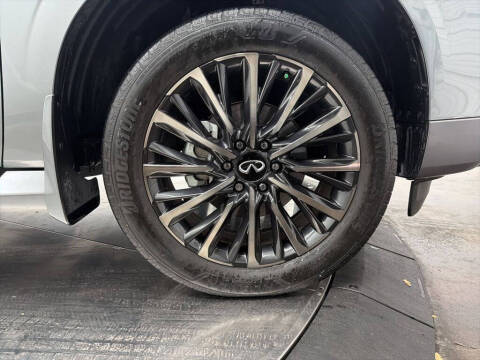 2025 Infiniti QX80 Autograph