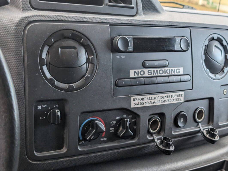 2019 Ford E-Series E-450 SD