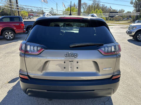2019 Jeep Cherokee Latitude