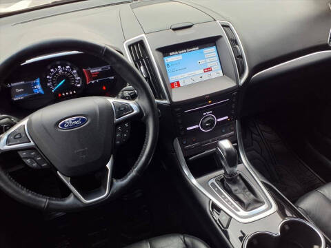 2016 Ford Edge Titanium