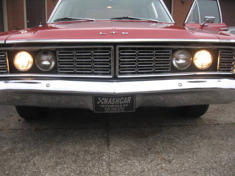 1968 Ford Country Squire