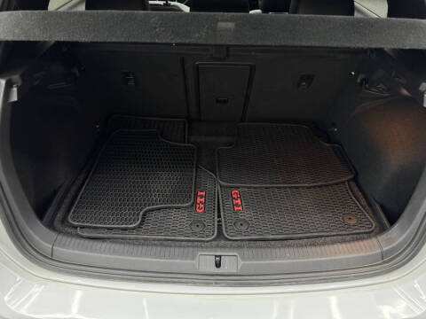 2020 Volkswagen Golf GTI SE