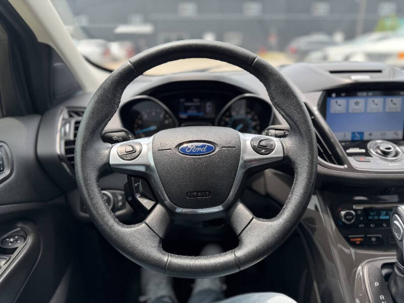2016 Ford Escape Titanium