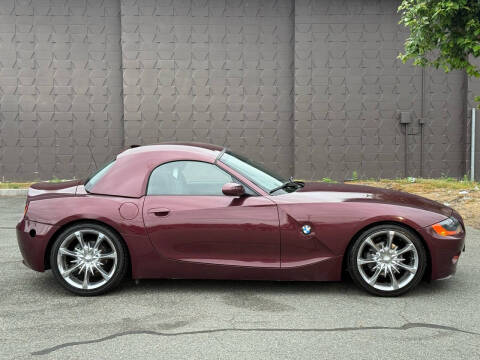 2004 BMW Z4 2.5i
