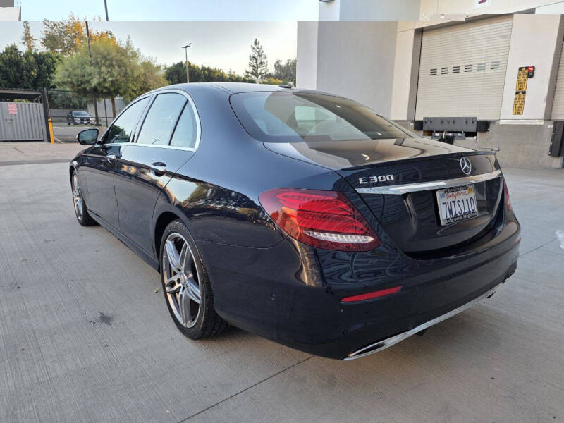 2017 Mercedes-Benz E-Class E 300