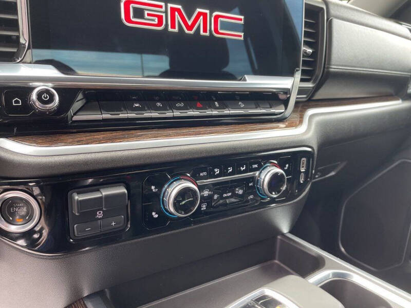 2025 GMC Sierra 1500
