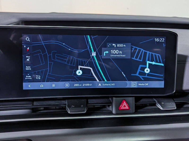 2025 Kia Carnival Hybrid SX