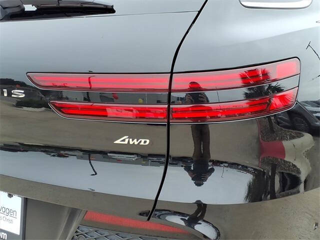 2023 Genesis GV70 2.5T Standard