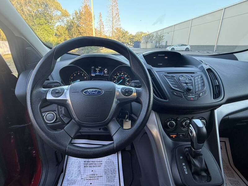 2016 Ford Escape SE