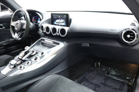 2017 Mercedes-Benz AMG GT