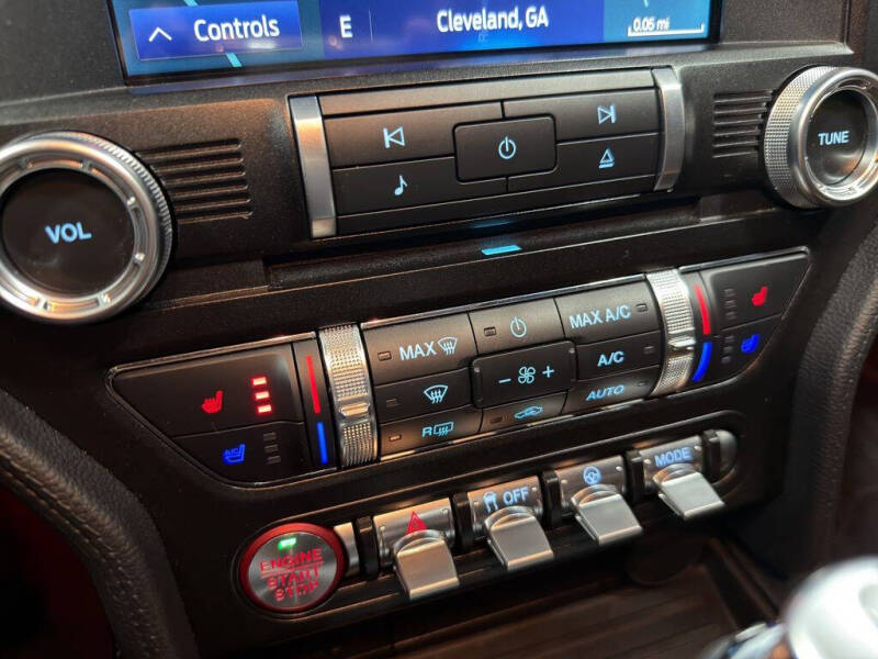 2022 Ford Mustang Mach 1