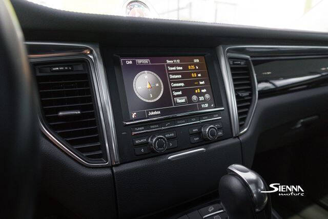 2016 Porsche Macan S