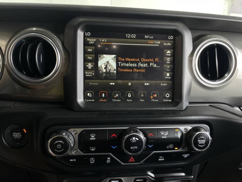 2023 Jeep Gladiator Overland