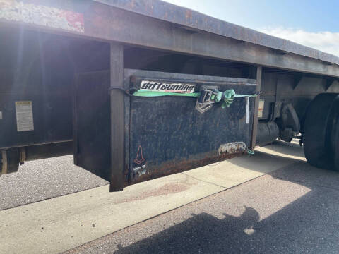 2012 Freightliner Business class M2