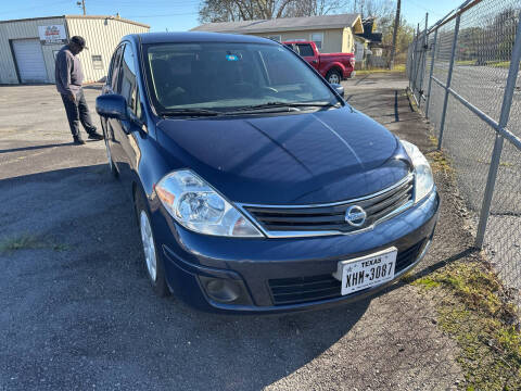 2012 Nissan Versa 1.8 S