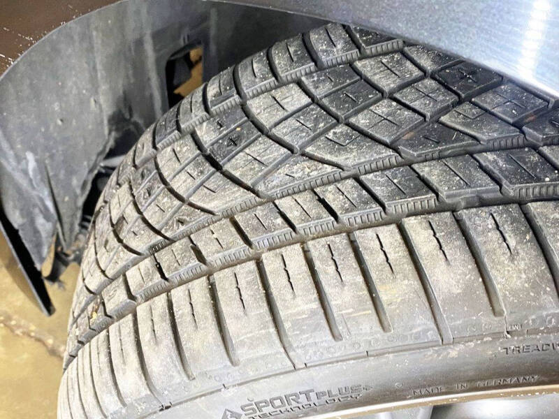 2006 BMW 3 Series 325xi