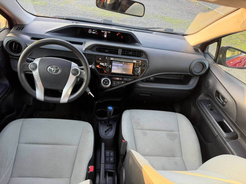 2015 Toyota Prius c