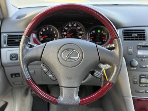 2004 Lexus ES 330