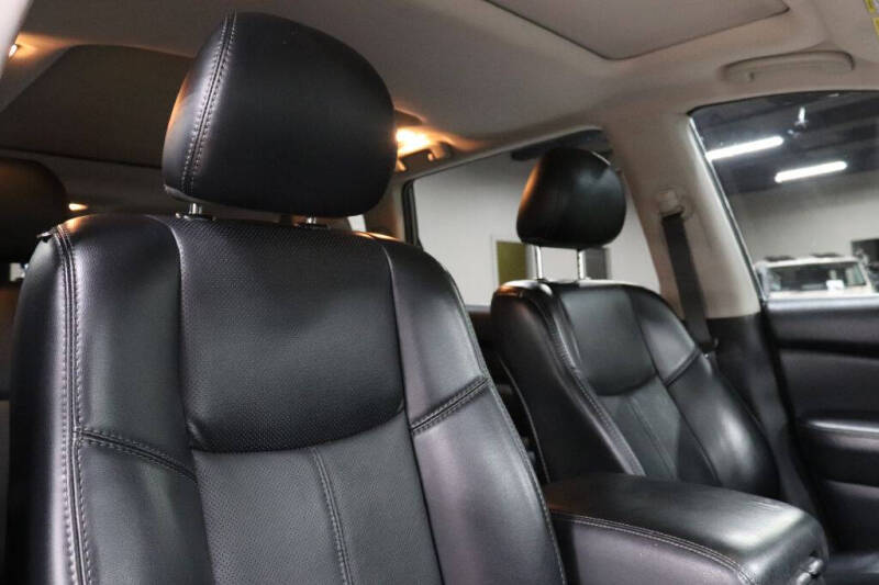 2020 Nissan Pathfinder Platinum