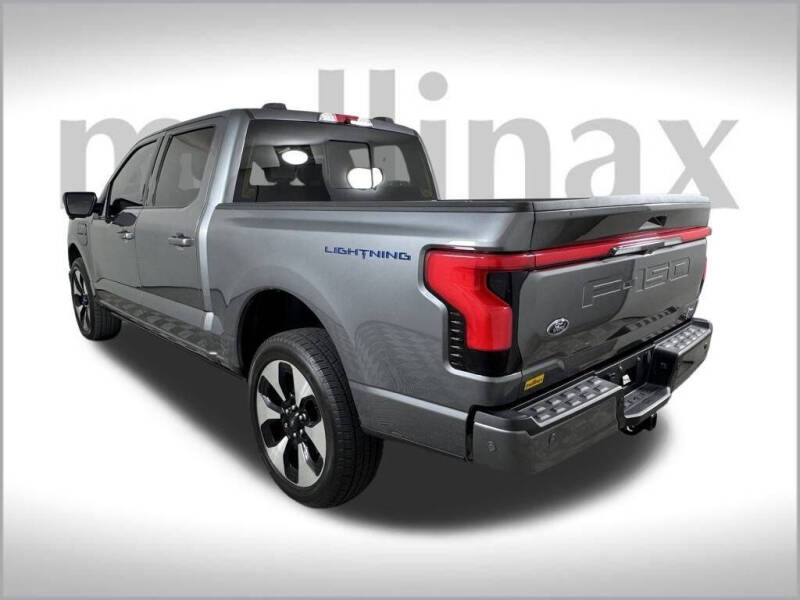 2023 Ford F-150 Lightning Platinum