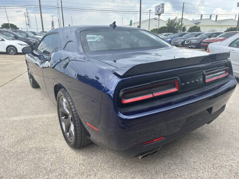 2015 Dodge Challenger R/T Plus