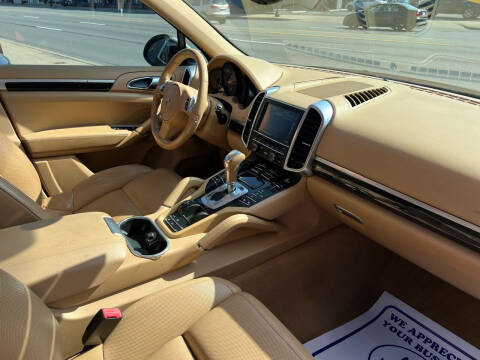 2011 Porsche Cayenne Tiptronic