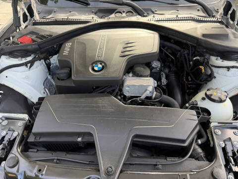 2015 BMW 3 Series 320i