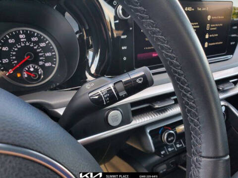 2023 Kia K5
