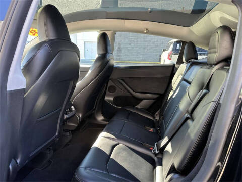 2023 Tesla Model Y Long Range