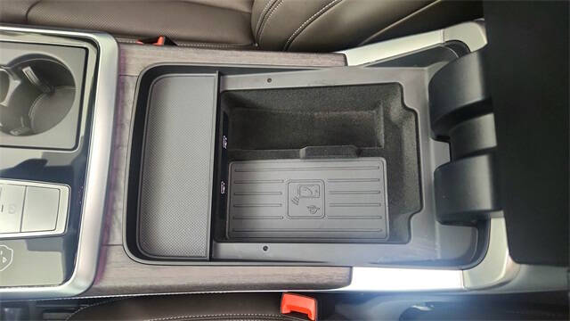 2023 Audi Q8 quattro Prestige 55 TFSI