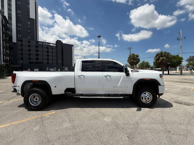 2020 GMC Sierra 3500HD Denali