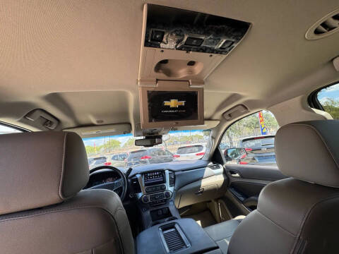 2017 Chevrolet Suburban LT