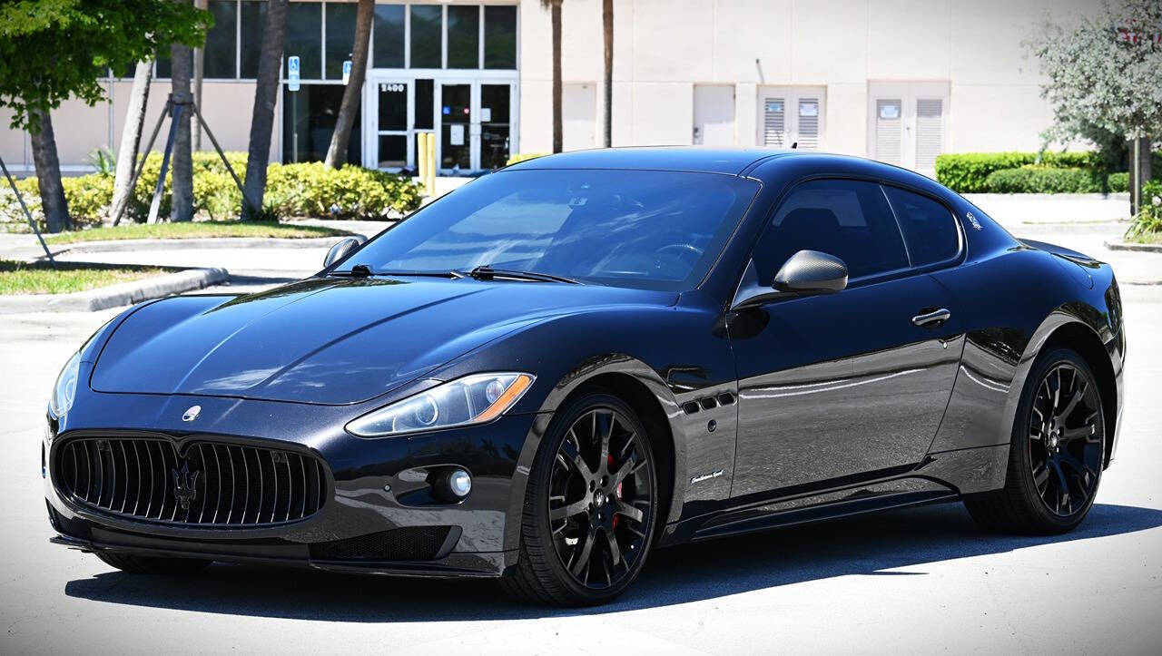 2011 Maserati GranTurismo 5