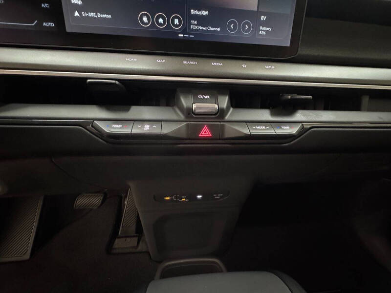 2024 Kia EV9 Light Long Range