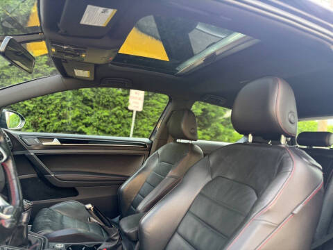 2015 Volkswagen Golf GTI S