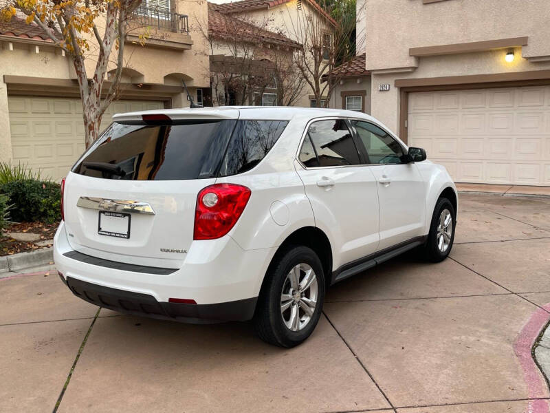 2014 Chevrolet Equinox LS photo 4