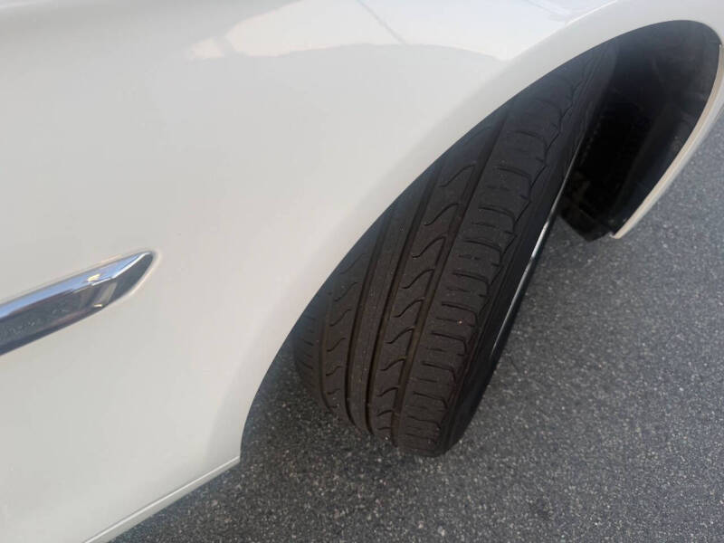 2015 BMW 5 Series 528i